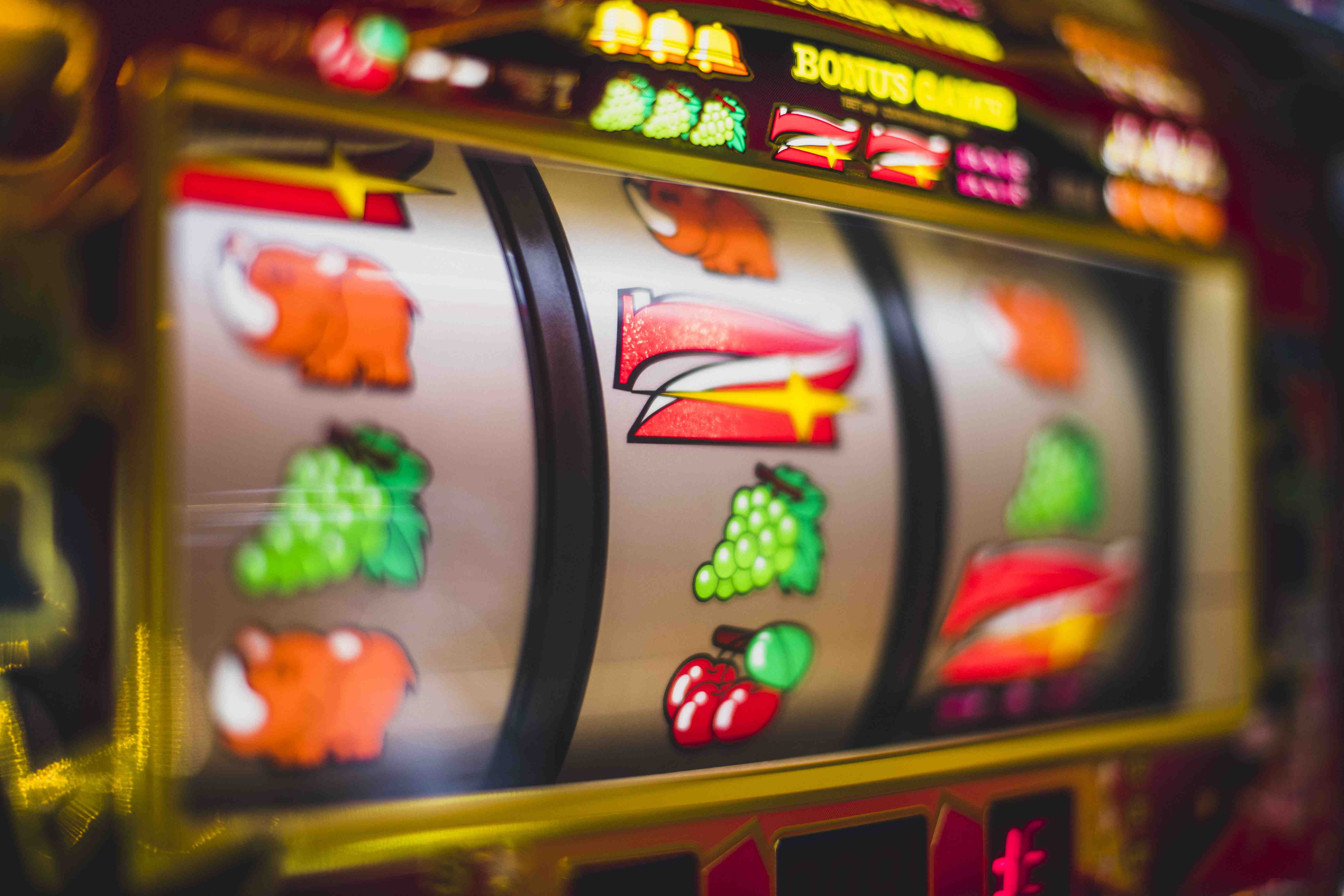 DKI88 permainan slot online terlengkap dengan ribuan pilihan tema